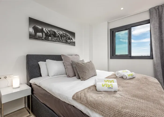 Vivi Homes - Carma Pool, Terrace, Garden &