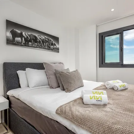 Vivi Homes - Carma Pool, Terrace, Garden &