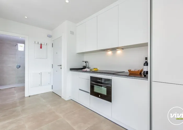 Vivi Homes - Carma Pool, Terrace, Garden & *